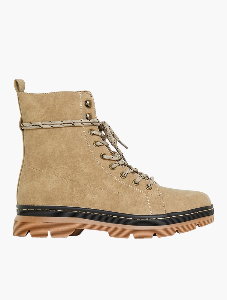 196KB 2001 null null null 21 18 3 9 2003 null ga6DR8NkuJh4FM